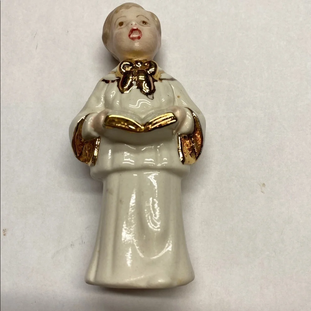 TABLEAU in SPIRITUAL GOLD 6 curated vintage items